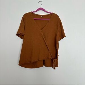 Old Navy Women's Tan V-Neck Wrap Top